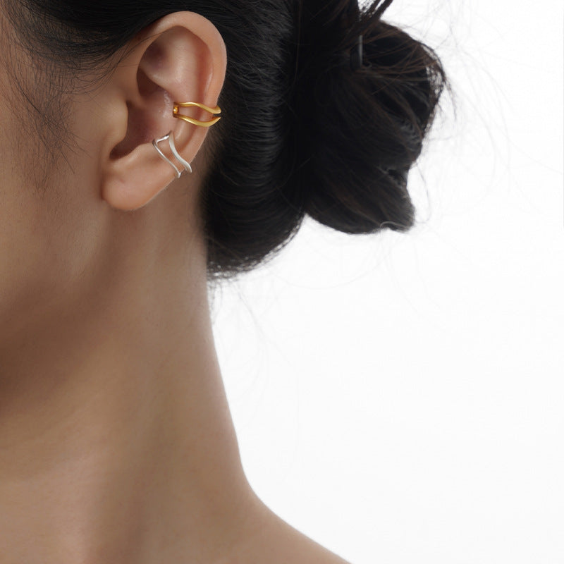 Matte Hoop Ear Cuff ( One Piece )
