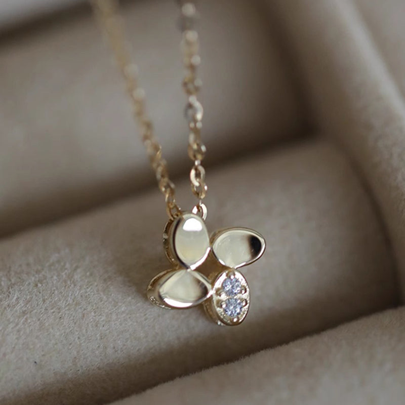 The Petal Bloom Necklace