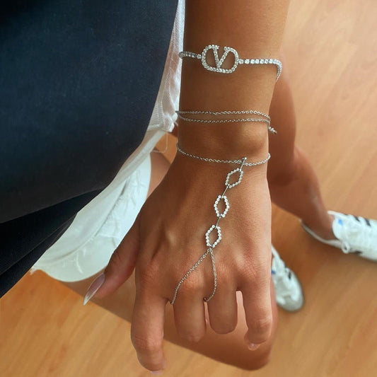 Diamond Shape Pendant Hand Chain Bracelet