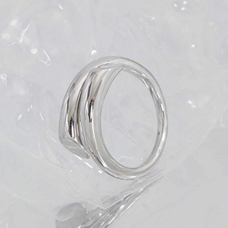 Twilight Twist Ring ( Adjustable )