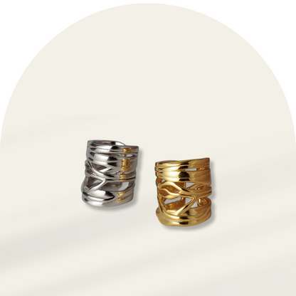 Hollow Wound Ear Cuff (One Piece)