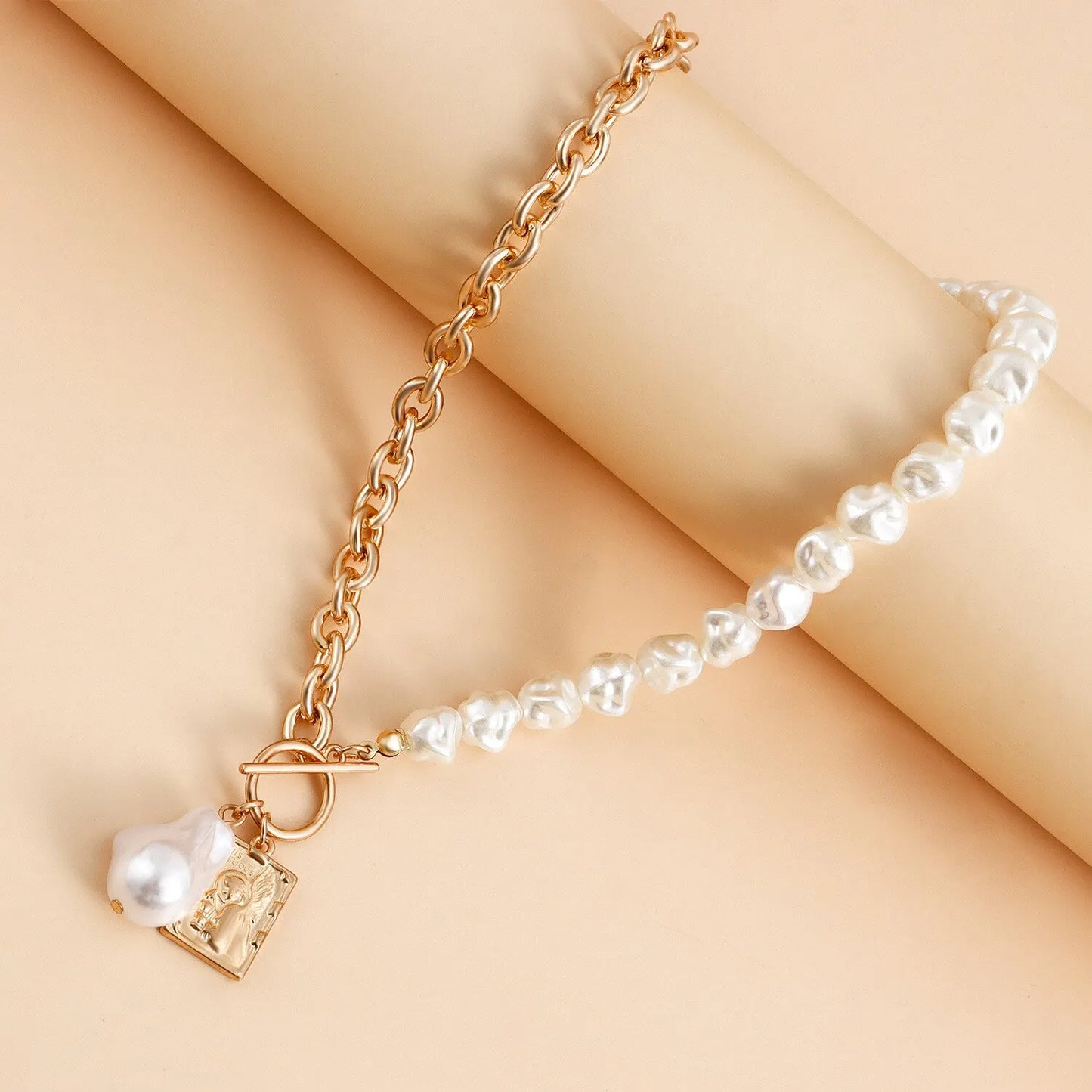 Five Different style of White Imitation Pearl Bead Necklace