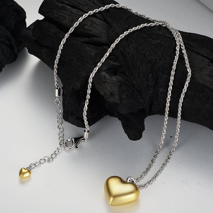 Amoura Necklace