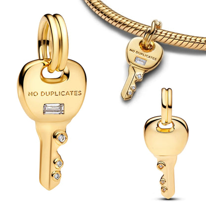 Signature Story Charms