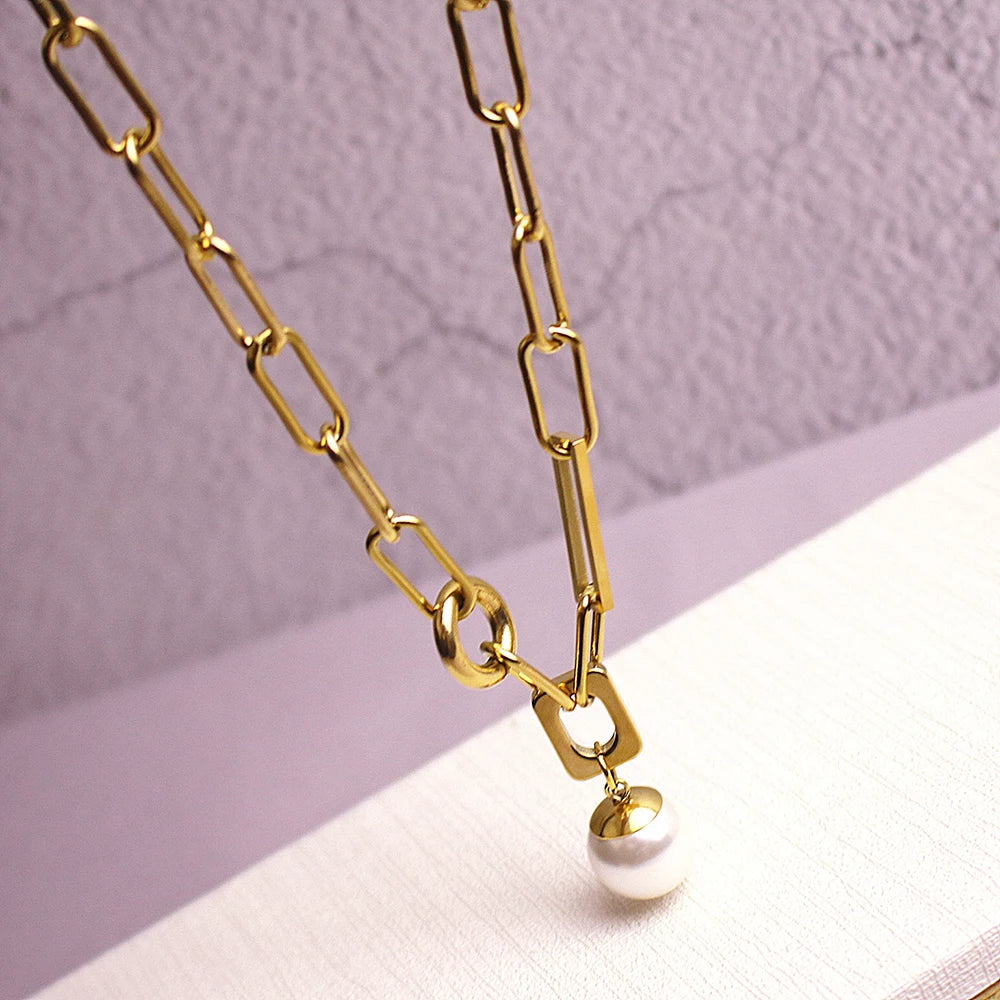 Freshwater Pearl Pendant Chain Necklace