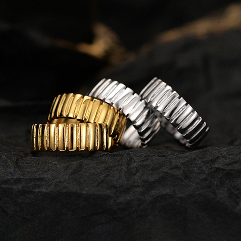 Gilded Gleam Ear Cuff (One Piece)