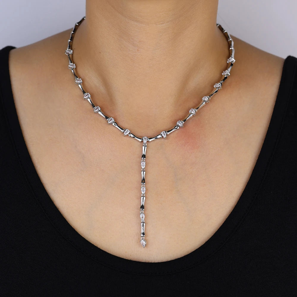 The Radiant Links Y Necklace