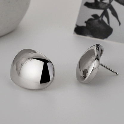 Elegant Smooth Earring