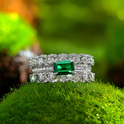 Luxury Emerald White Gold Plated Silver Ring