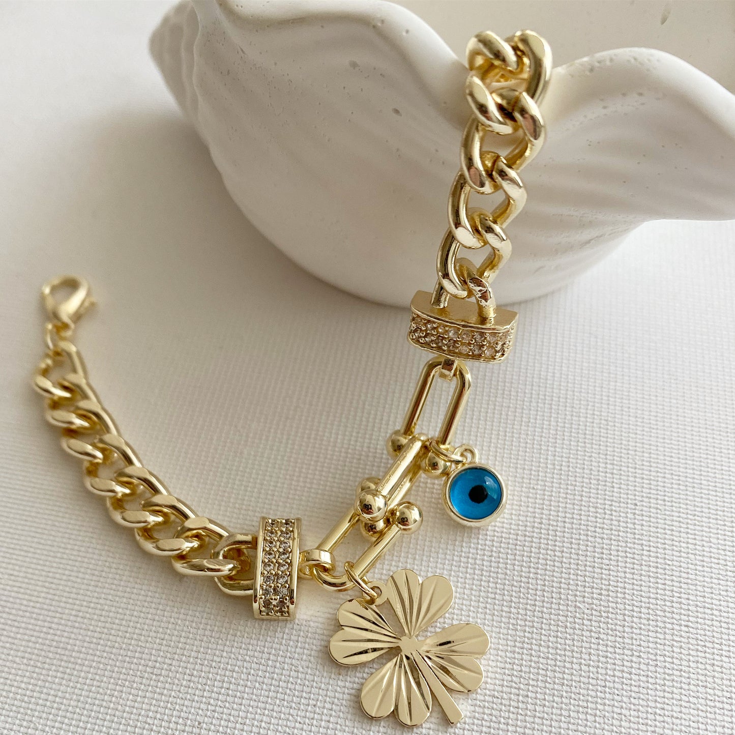 Golden Charm Bracelet with Clover Bracelet