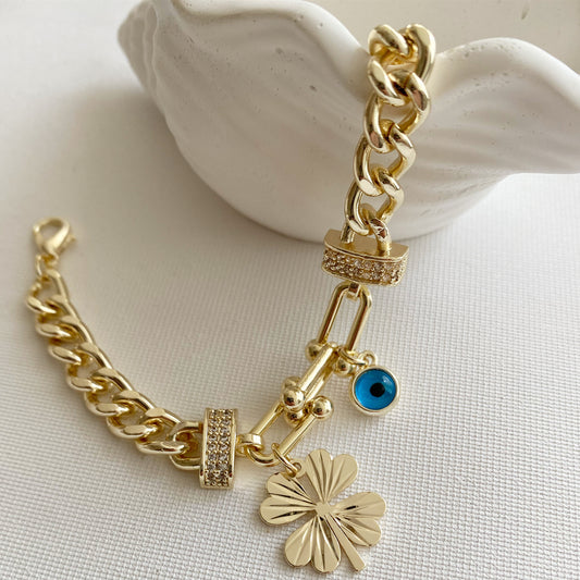 Golden Charm Bracelet with Clover Bracelet