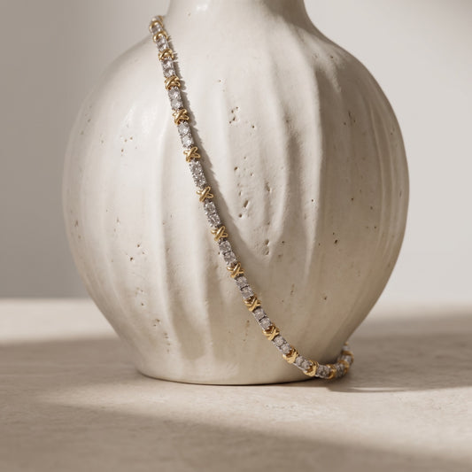 Shimmering Stich gold Necklace with Sparkle crystal