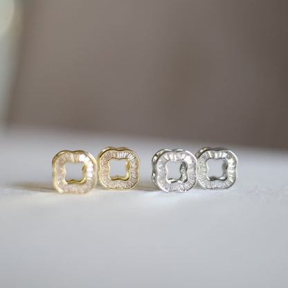 Timeless Twinkle Earrings