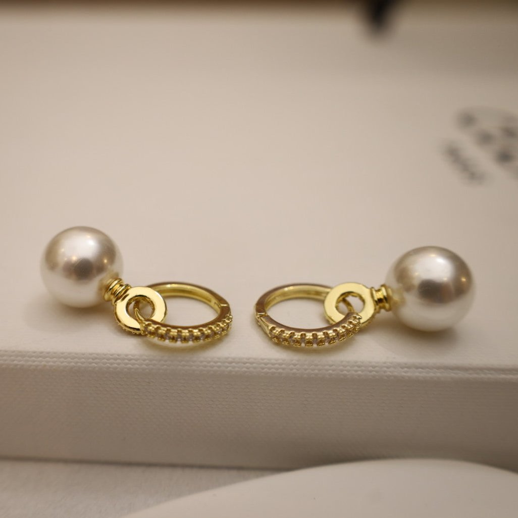 Elegant Pearl Hoops Earrings