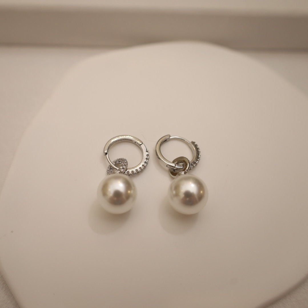 Elegant Pearl Hoops Earrings