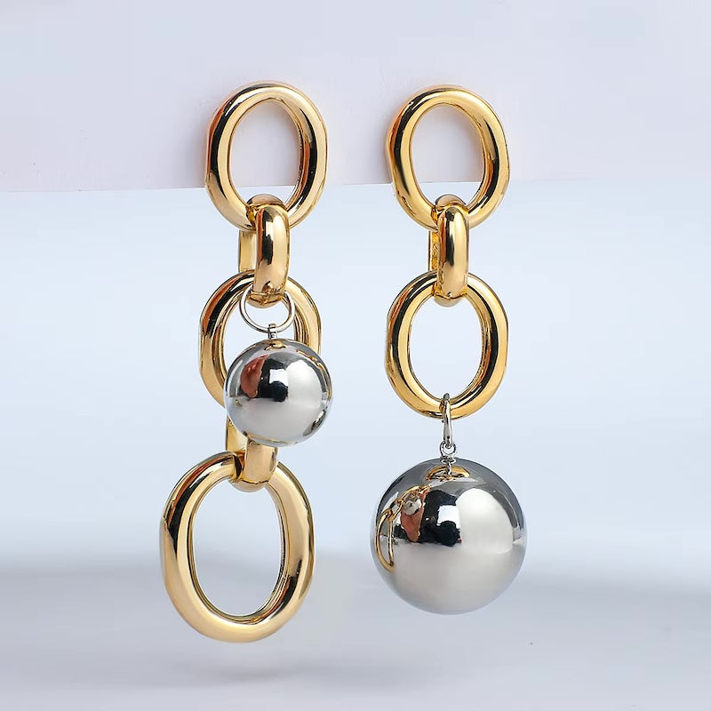 Vintage Metal Ball Earring