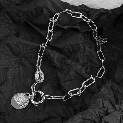 Unique Clavicle Padlock Chain