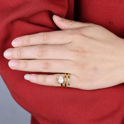 Vienna Pinky Ring