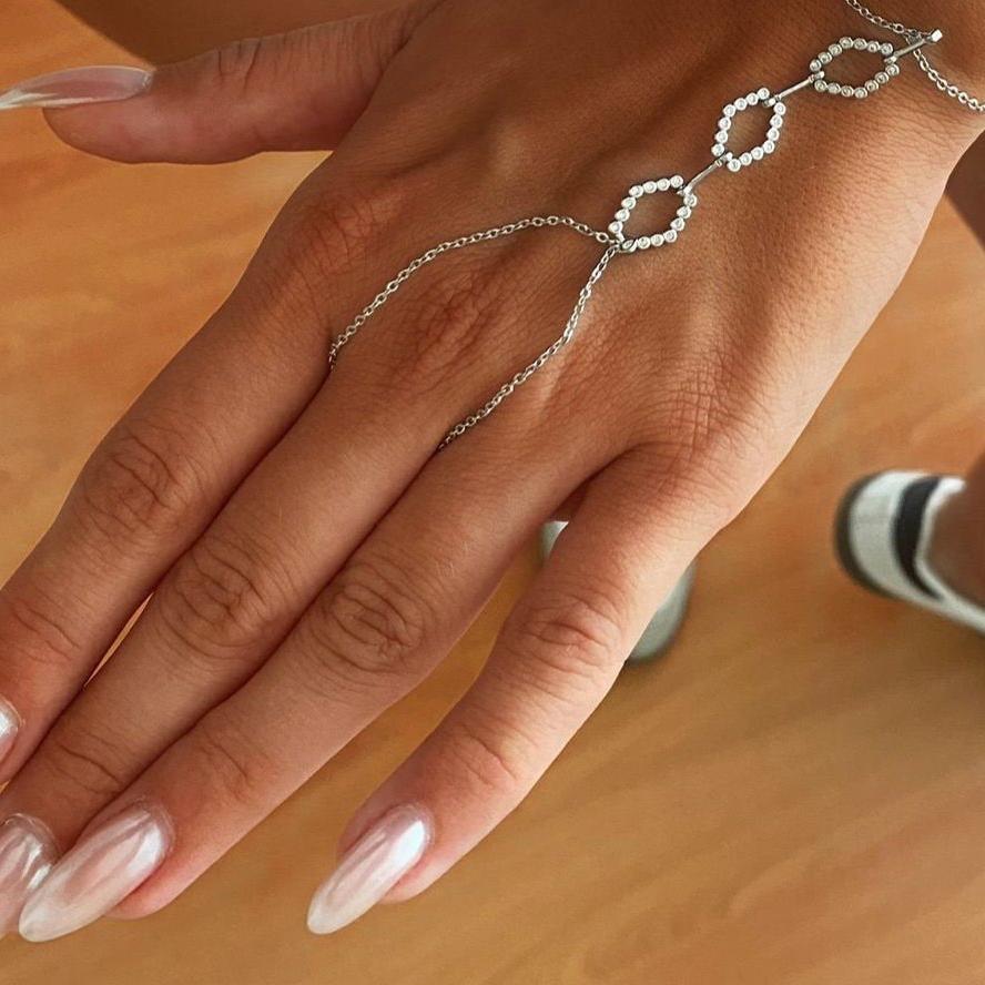 Diamond Shape Pendant Hand Chain Bracelet