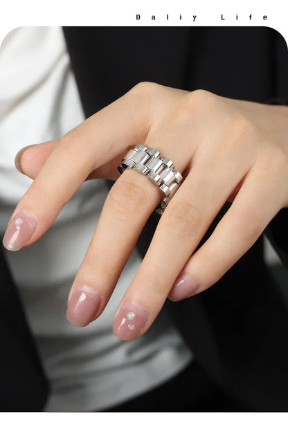 Legacy Links Ring