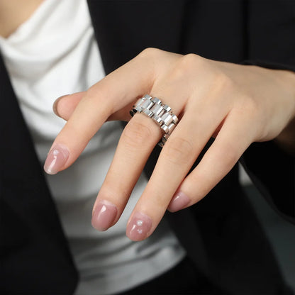 Legacy Links Ring